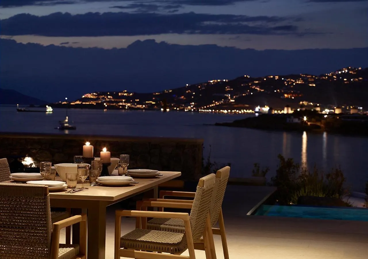Bonzoe Suites & Villas Mykonos Town 0*,