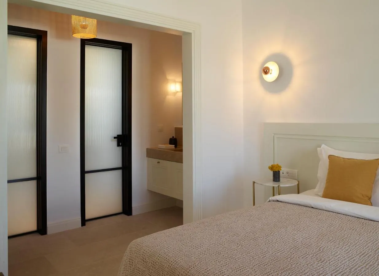 Bonzoe Suites & Villas Mykonos Town