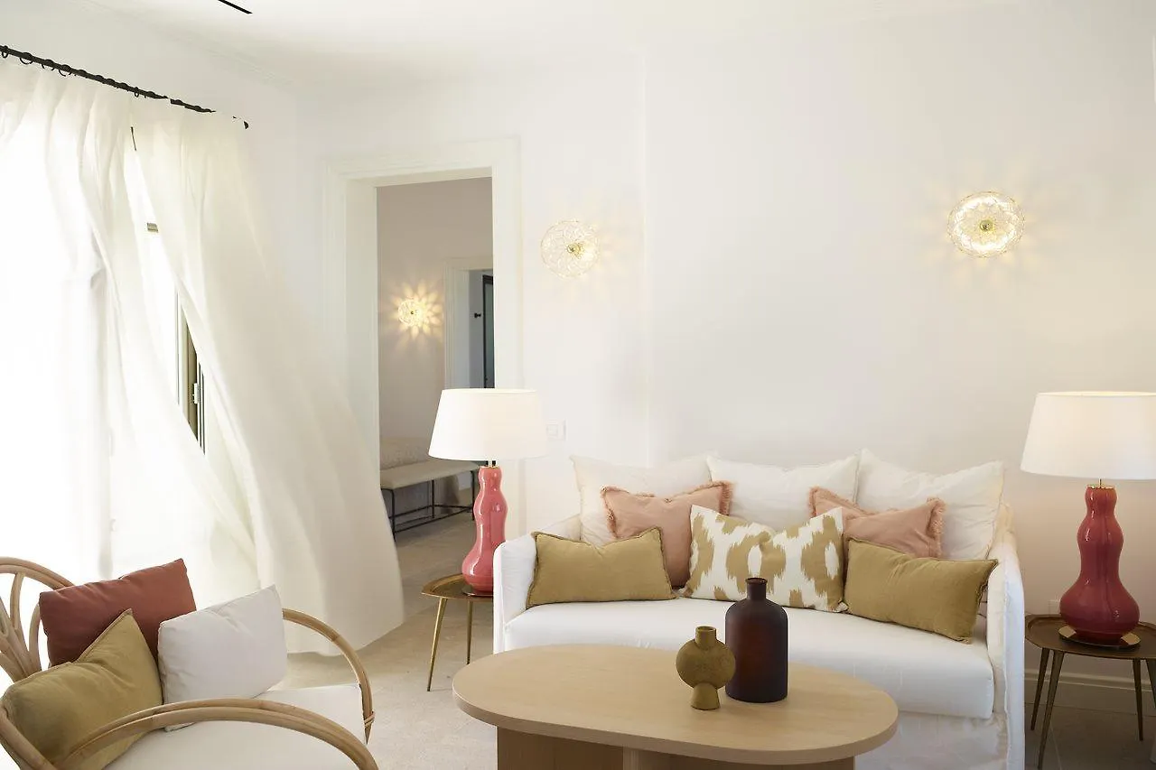 Bonzoe Suites & Villas Mykonos Town 0*,  Greece